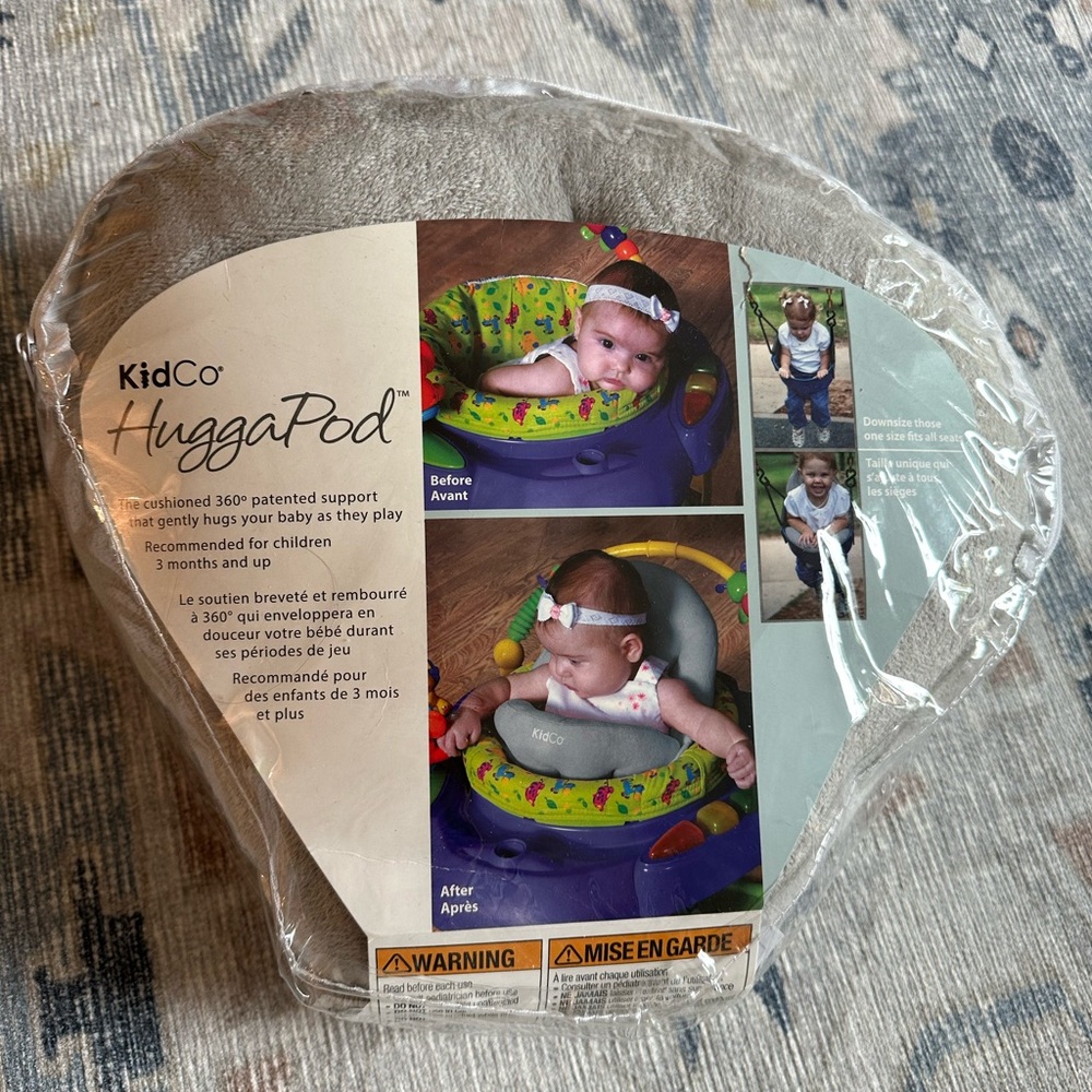 KidCo HuggaPod Baby Support Cushion in Gray